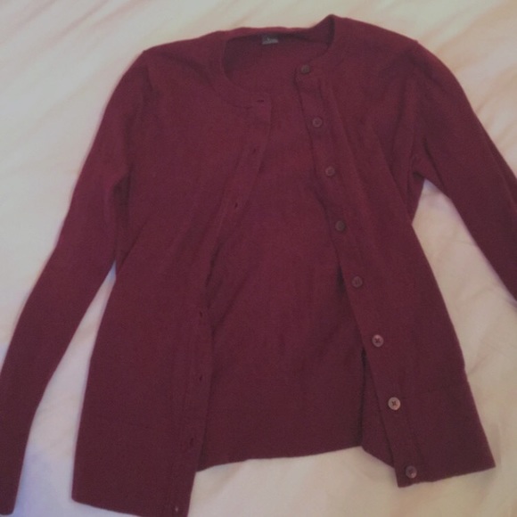 Burgundy Eddie Bauer Cardigan - Picture 2 of 5